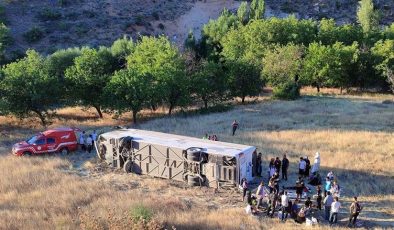 Malatya’da Yolcu Otobüsü Devrildi: 22 Yaralı