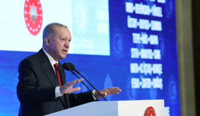 Cumhurbaşkanı Erdoğan: “Anayasanın İlk Dört Maddesinde Sorun Yok”