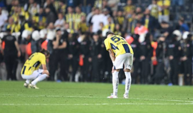 Fenerbahçe’de Derbi Sonrası Kadroda Büyük Değişim! Mourinho 5 Oyuncuyu Kesti